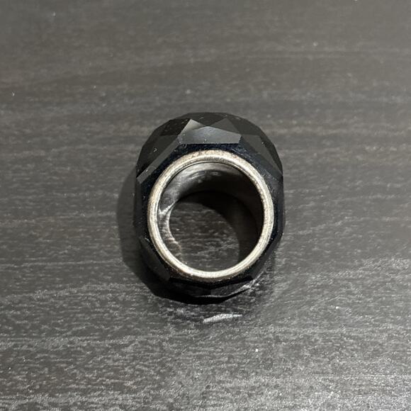 Swarovski Nirvana Ring Jet Black Crystal Size 52 **CRACK ON ONE SIDE - Picture 5 of 9